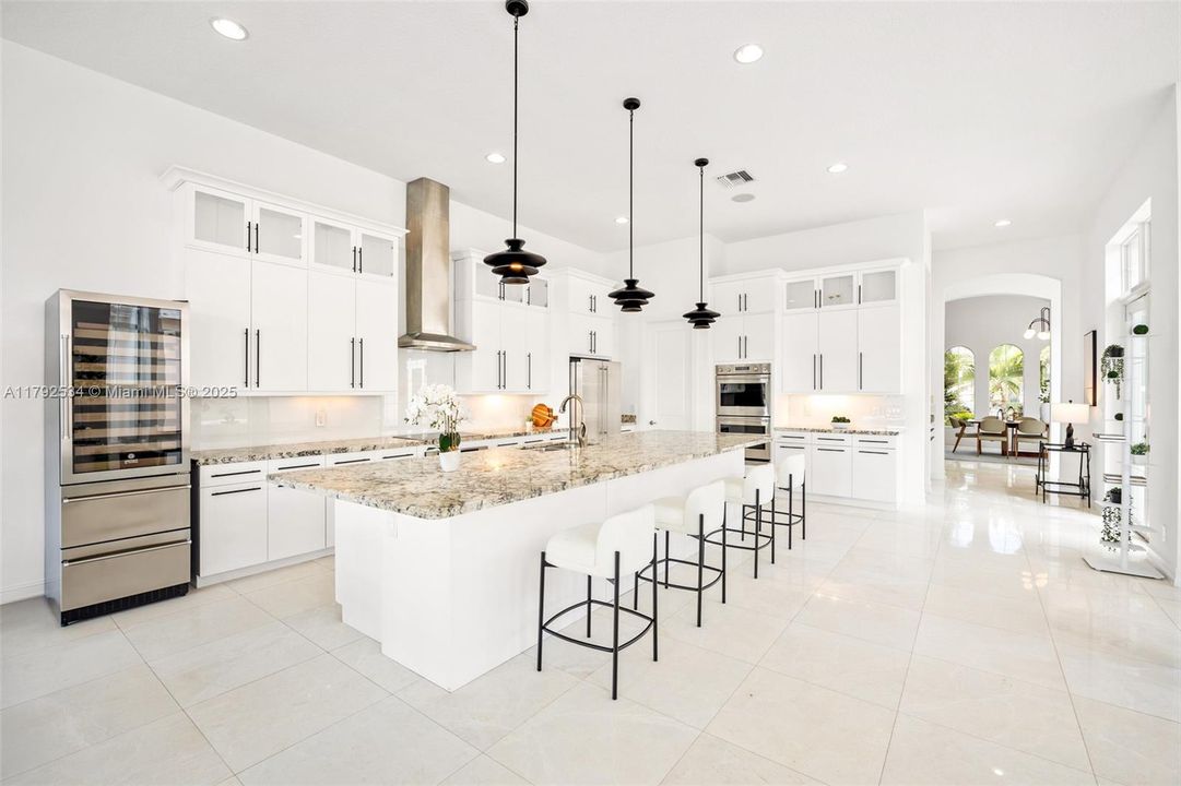 For Sale: $2,650,000 (4 beds, 4 baths, 4979 Square Feet)
