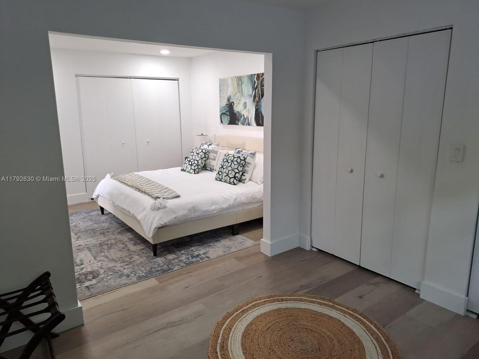 待售: $900,000 (3 贝兹, 2 浴室, 1667 平方英尺)