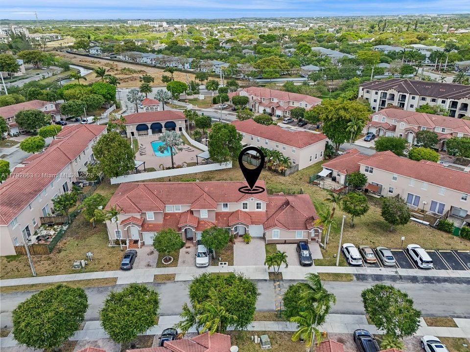 Недавно продано: $350,000 (3 спален, 2 ванн, 1679 Квадратных фут)