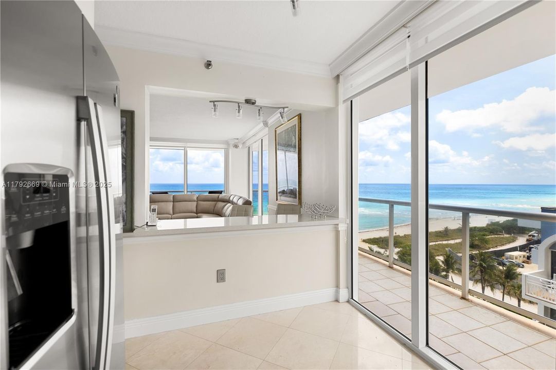 En Venta: $1,825,000 (3 camas, 2 baños, 2260 Pies cuadrados)