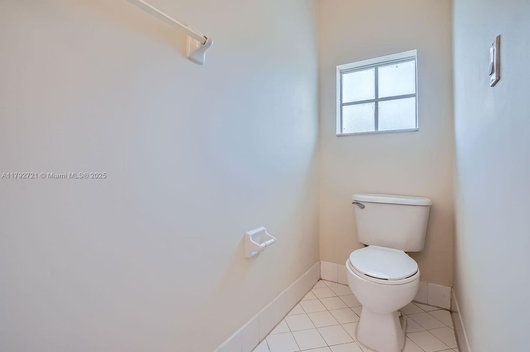 Vendido Recientemente: $525,000 (3 camas, 2 baños, 1760 Pies cuadrados)