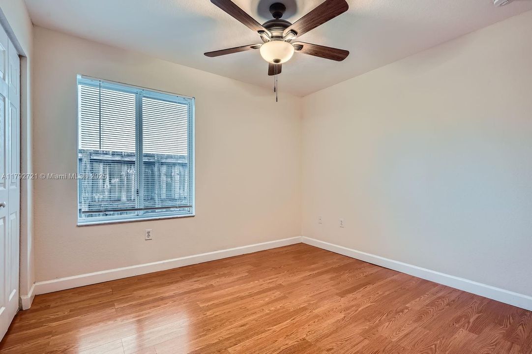 Vendido Recientemente: $525,000 (3 camas, 2 baños, 1760 Pies cuadrados)