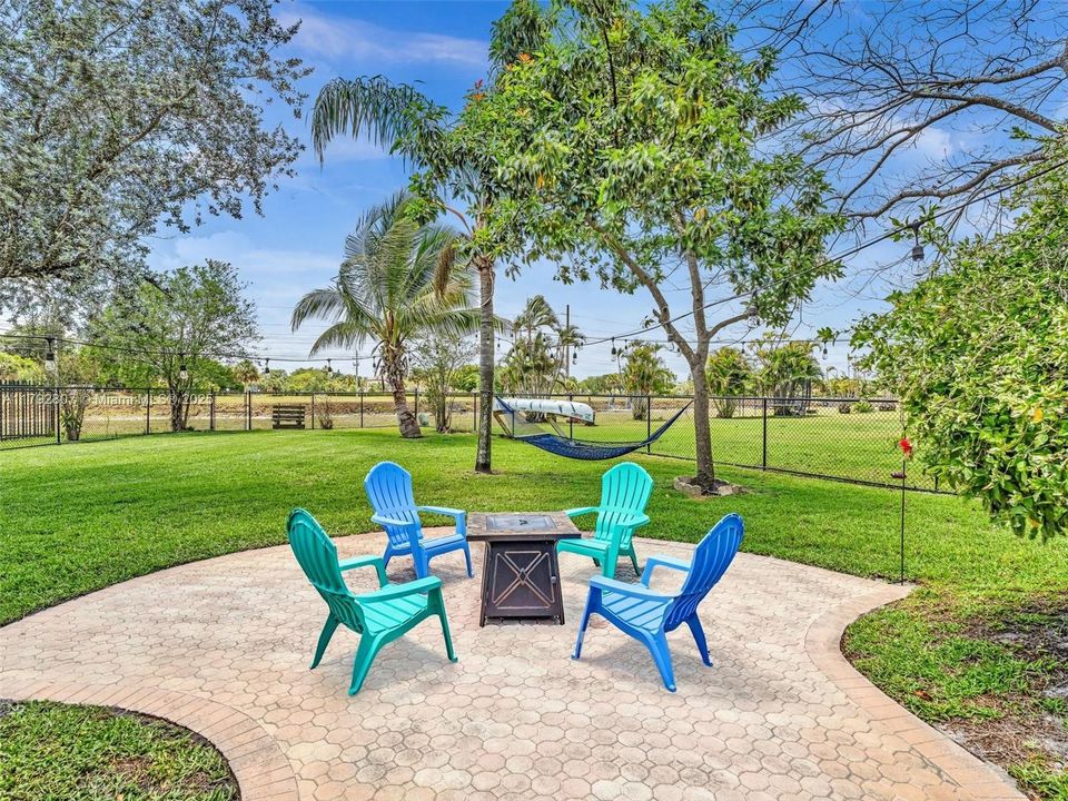 Recently Sold: $784,900 (4 beds, 2 baths, 2449 Square Feet)