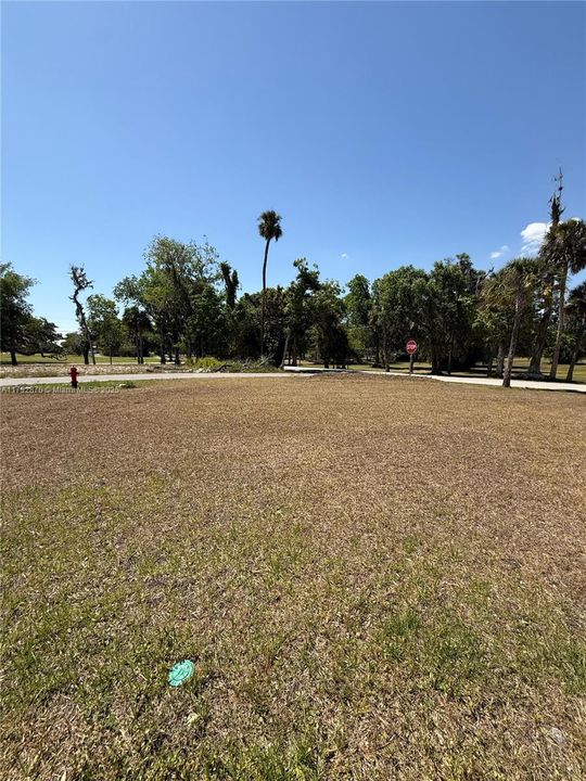 Recently Rented: $2,200 (3 beds, 2 baths, 0 Square Feet)