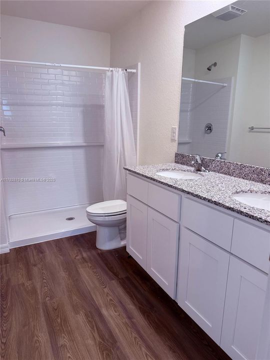 Recently Rented: $2,200 (3 beds, 2 baths, 0 Square Feet)