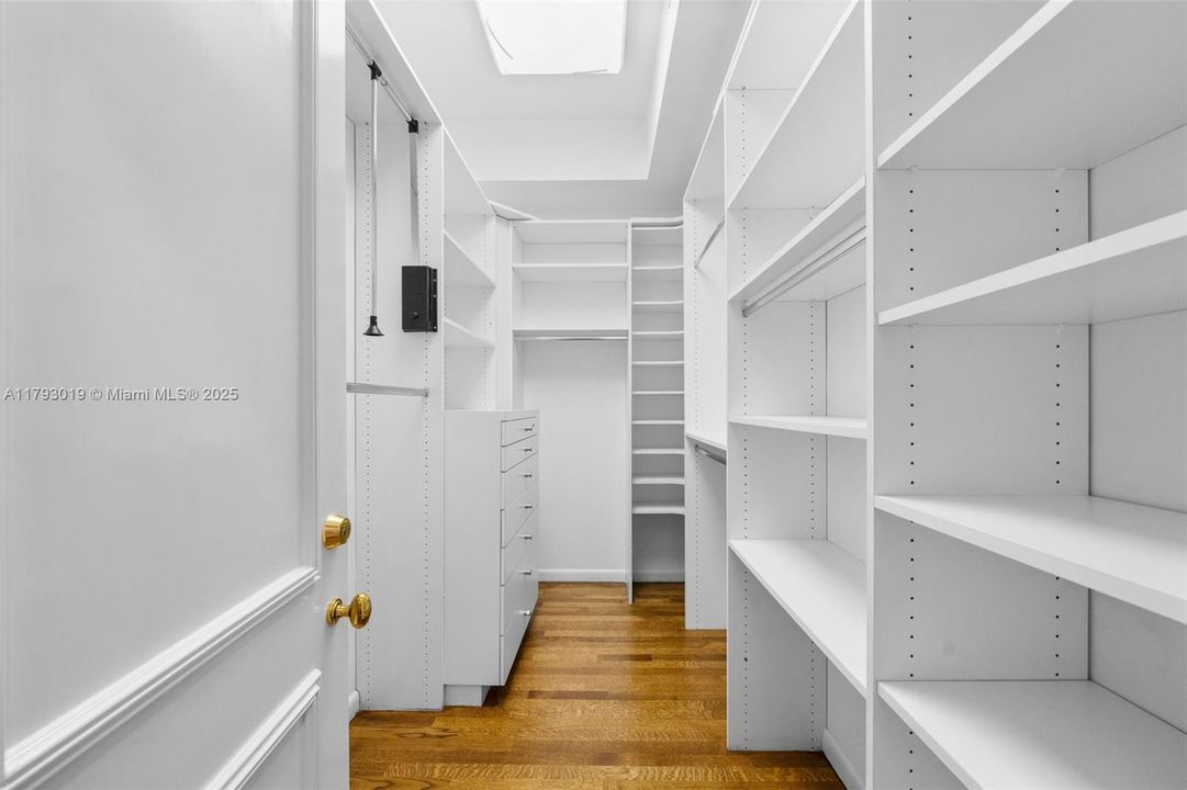 GUest bedroom closet