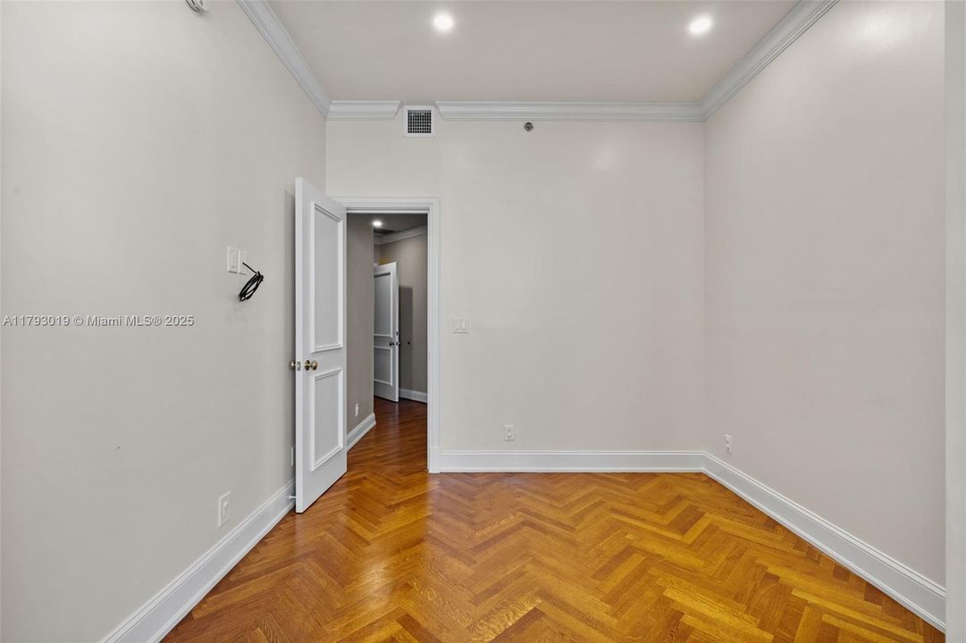 3rd bedroom / office