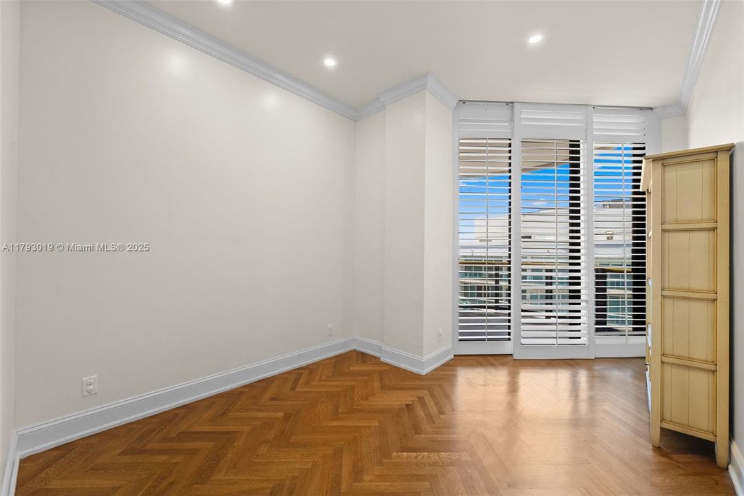 3rd bedroom / office