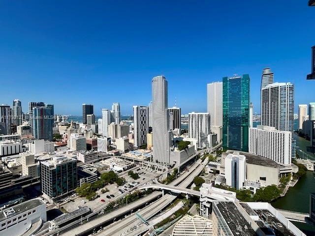 350 S Miami Ave # 3707