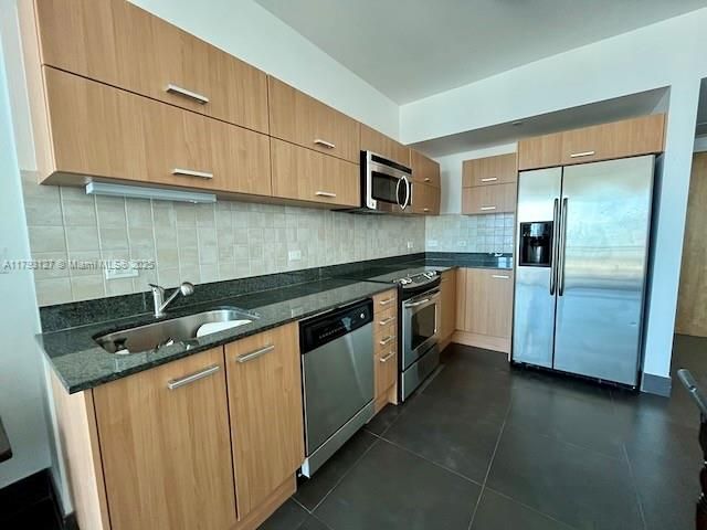 350 S Miami Ave # 3707