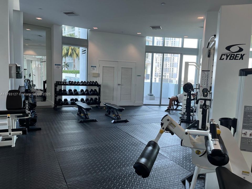 350 S Miami Ave # 3707