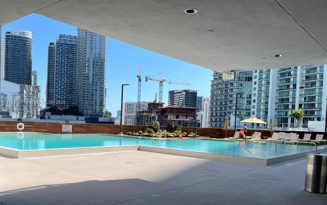 350 S Miami Ave # 3707