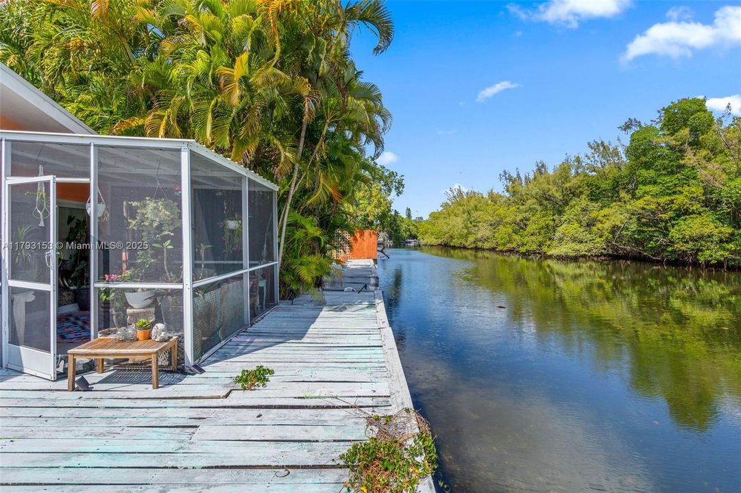 Недавно продано: $1,100,000 (0 спален, 0 ванн, 2300 Квадратных фут)