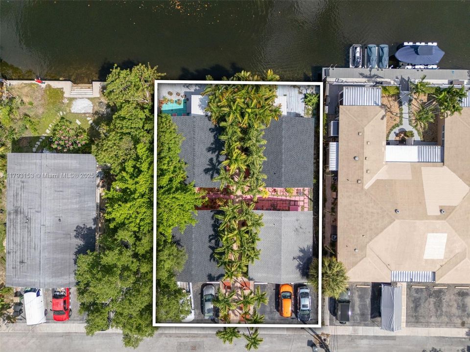 Недавно продано: $1,100,000 (0 спален, 0 ванн, 2300 Квадратных фут)