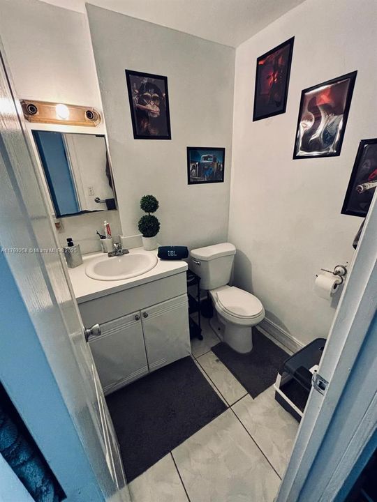 En Venta: $218,000 (0 camas, 1 baños, 436 Pies cuadrados)