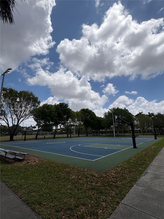 For Sale: $460,000 (3 beds, 2 baths, 1700 Square Feet)