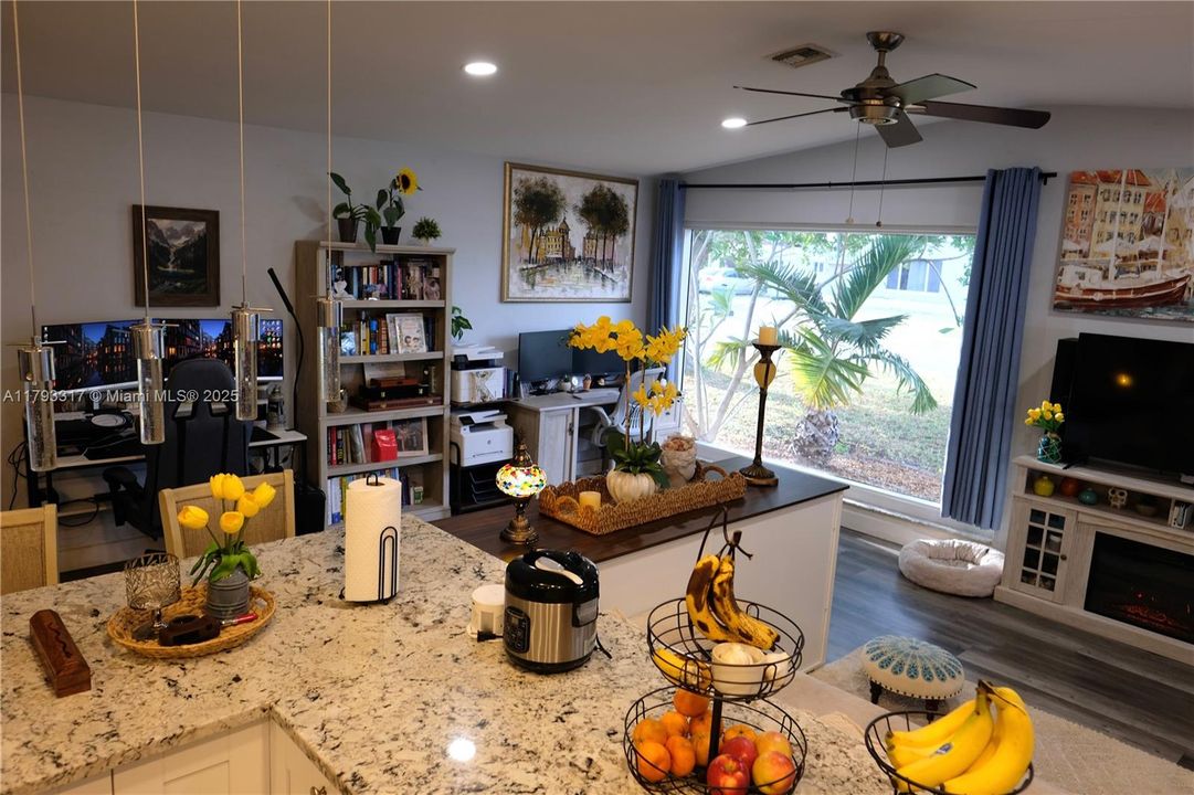 Active With Contract: $525,000 (3 beds, 2 baths, 1336 Square Feet)