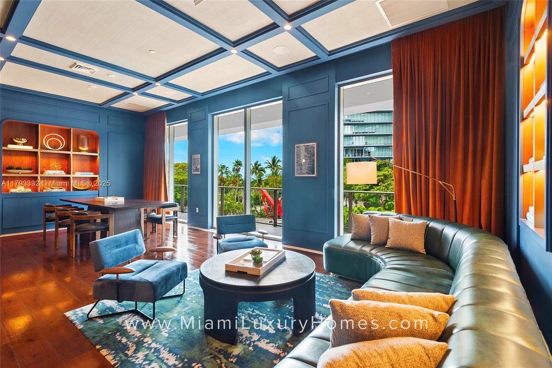 Vendido Recientemente: $1,695,000 (2 camas, 2 baños, 964 Pies cuadrados)