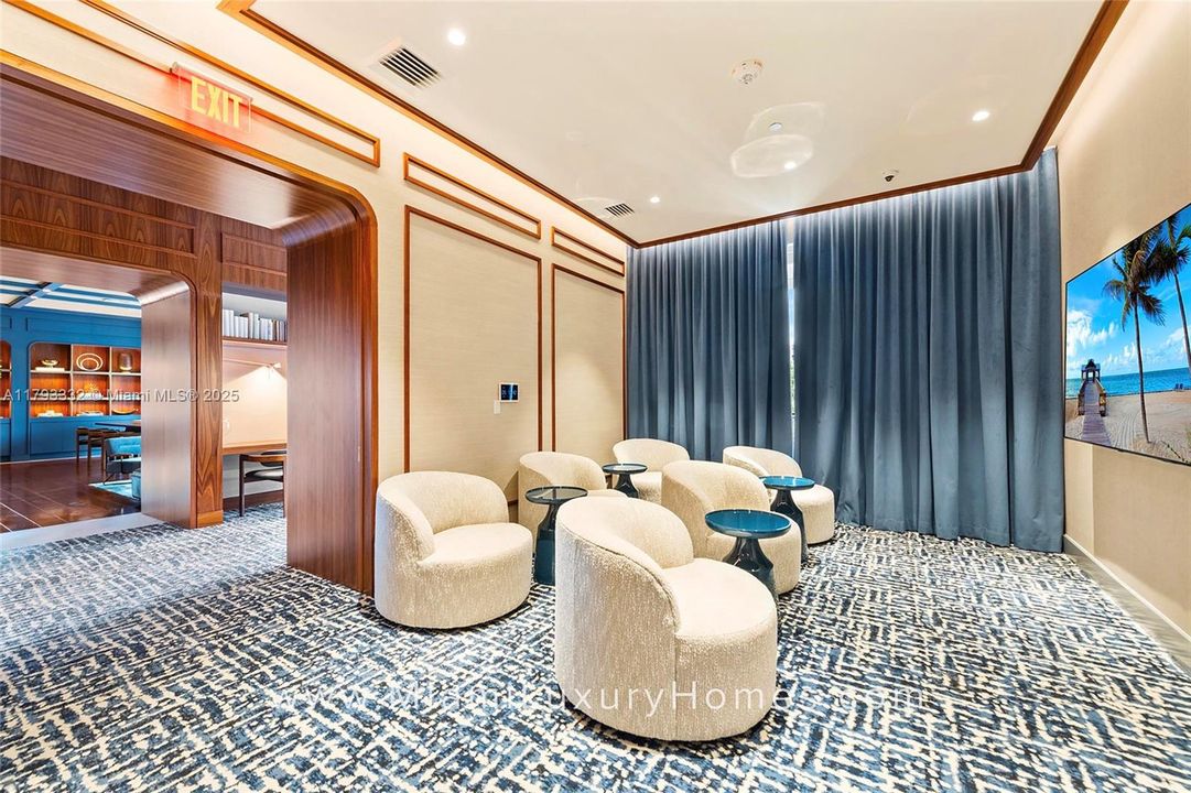 Vendido Recientemente: $1,695,000 (2 camas, 2 baños, 964 Pies cuadrados)