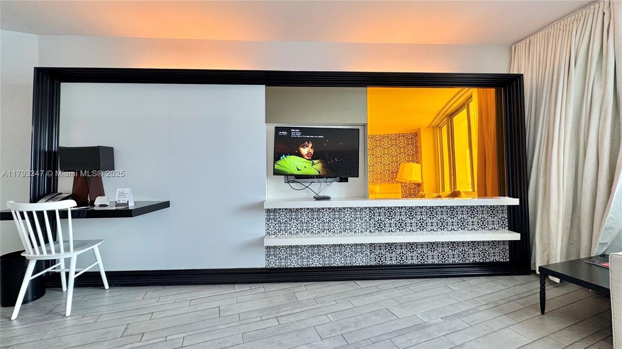 待售: $330,000 (0 贝兹, 1 浴室, 530 平方英尺)