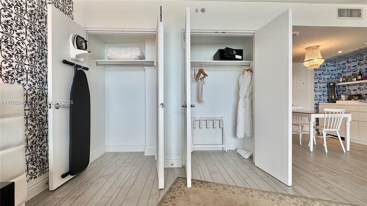 待售: $330,000 (0 贝兹, 1 浴室, 530 平方英尺)