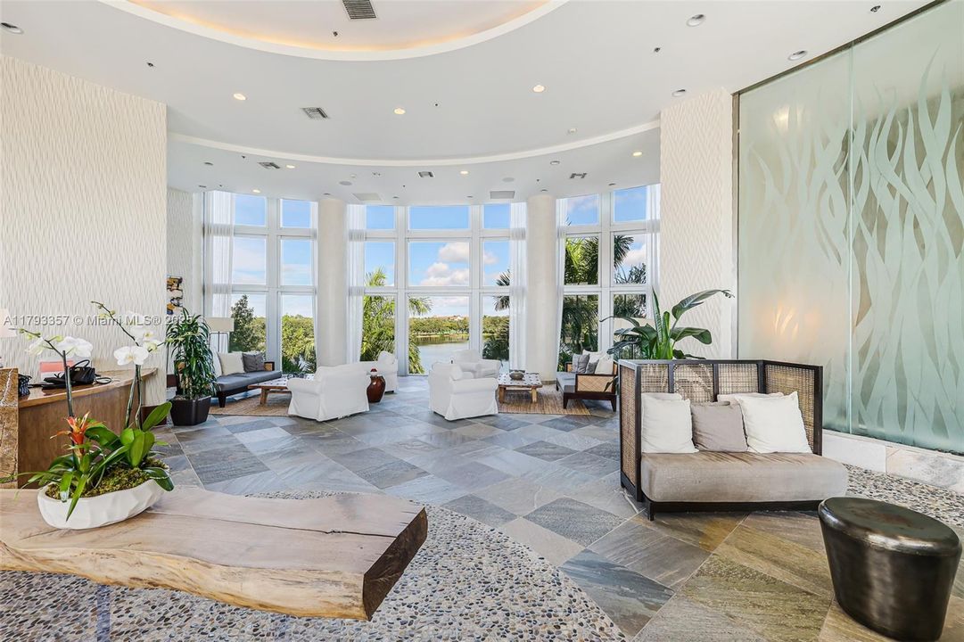 Activo con contrato: $3,350 (2 camas, 2 baños, 1271 Pies cuadrados)