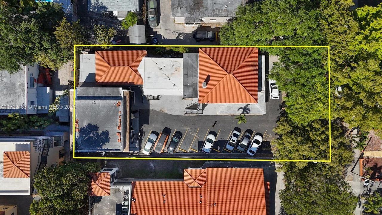 Недавно продано: $3,900,000 (0 спален, 0 ванн, 8019 Квадратных фут)