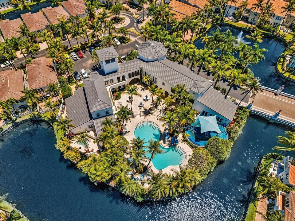 NEWLY PAINTED CLUBHOUSE!