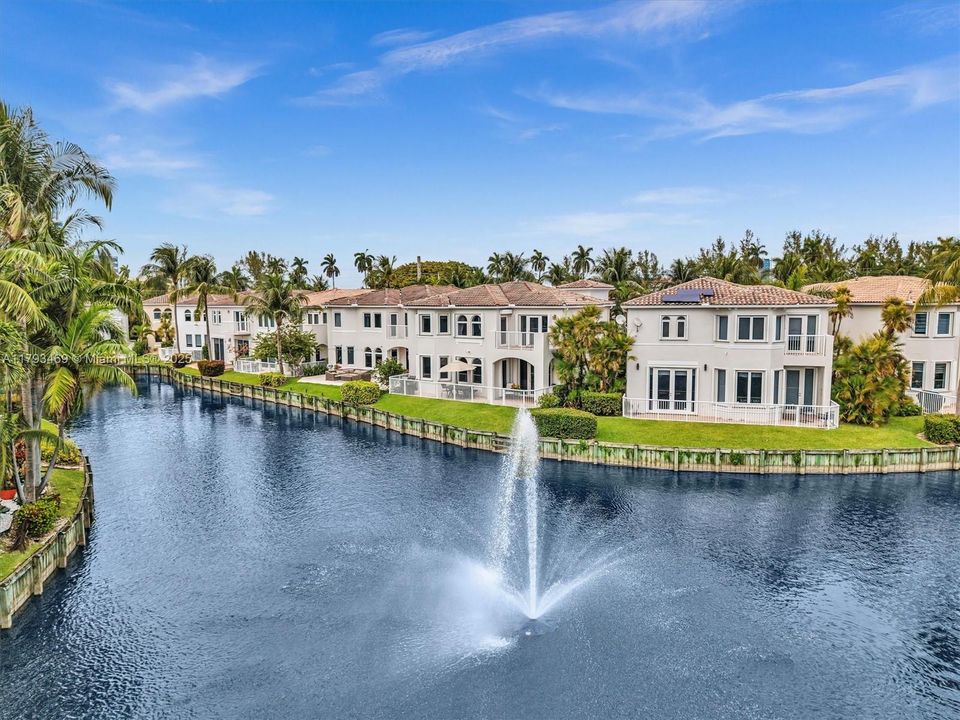 Recently Sold: $1,750,000 (4 beds, 3 baths, 2513 Square Feet)