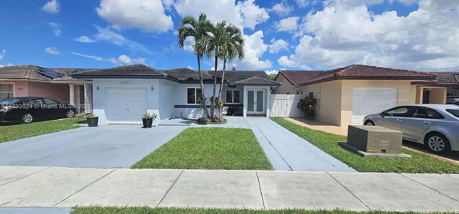 Recently Sold: $685,000 (3 beds, 2 baths, 1362 Square Feet)