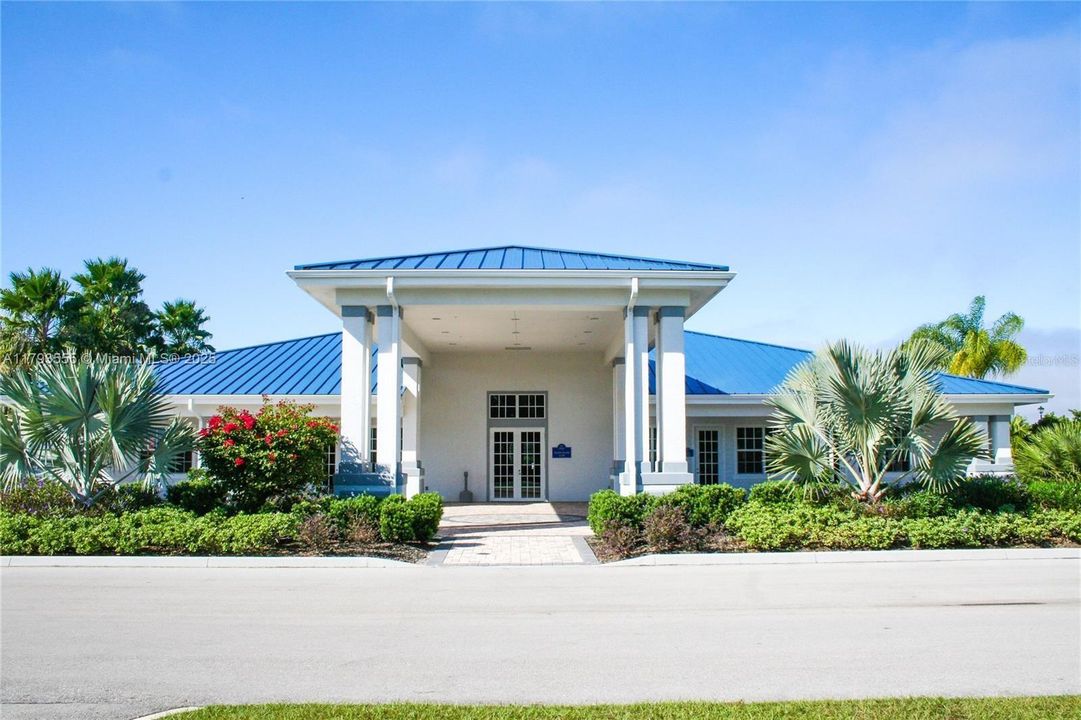 На продажу: $179,000 (0.07 acres)