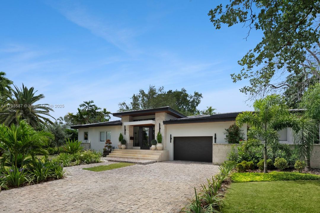For Sale: $3,950,000 (5 beds, 4 baths, 3360 Square Feet)