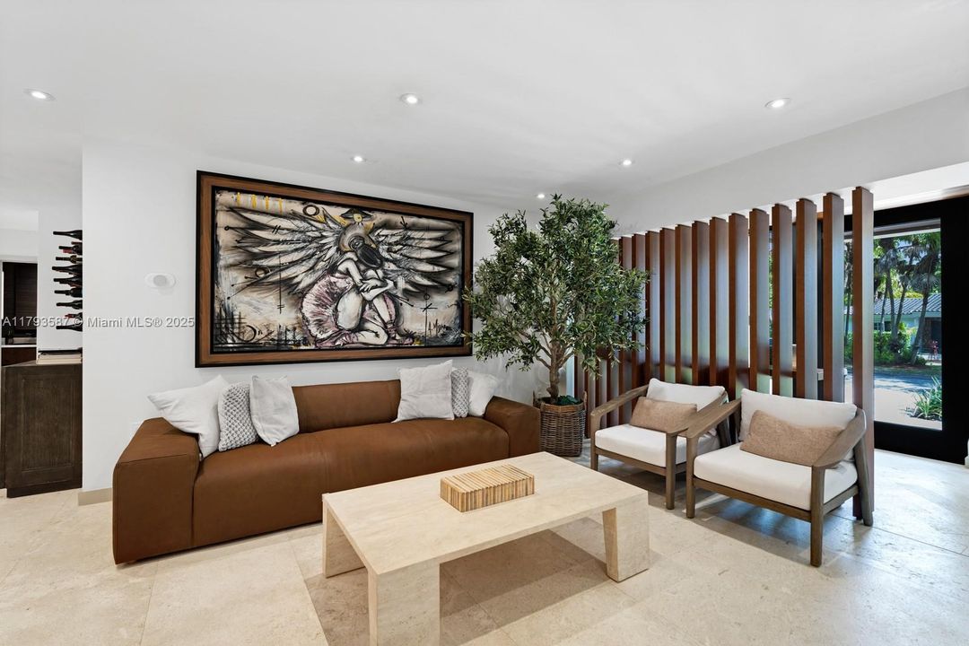 For Sale: $3,950,000 (5 beds, 4 baths, 3360 Square Feet)