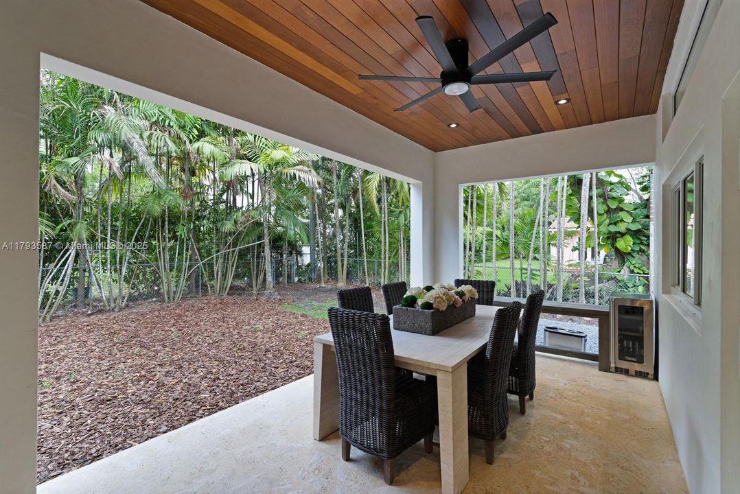 For Sale: $3,950,000 (5 beds, 4 baths, 3360 Square Feet)