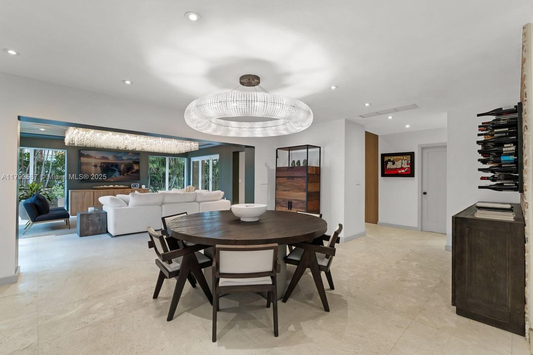 For Sale: $3,950,000 (5 beds, 4 baths, 3360 Square Feet)