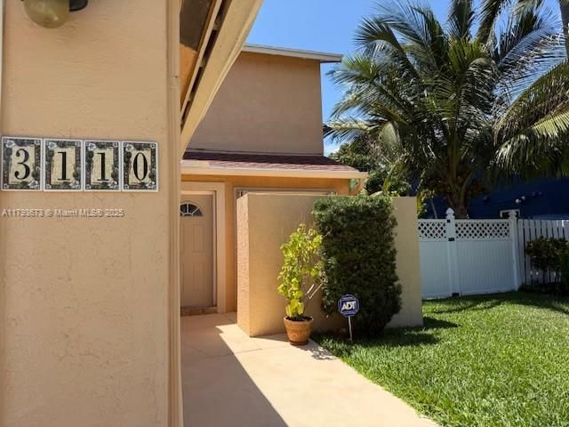 Recientemente alquilado: $2,995 (2 camas, 2 baños, 1612 Pies cuadrados)