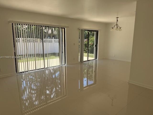 Recientemente alquilado: $2,995 (2 camas, 2 baños, 1612 Pies cuadrados)