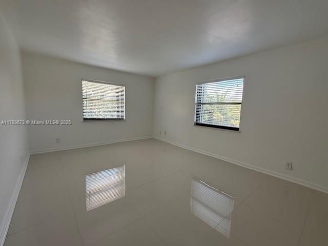 Recientemente alquilado: $2,995 (2 camas, 2 baños, 1612 Pies cuadrados)