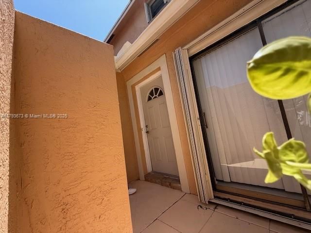 Recientemente alquilado: $2,995 (2 camas, 2 baños, 1612 Pies cuadrados)