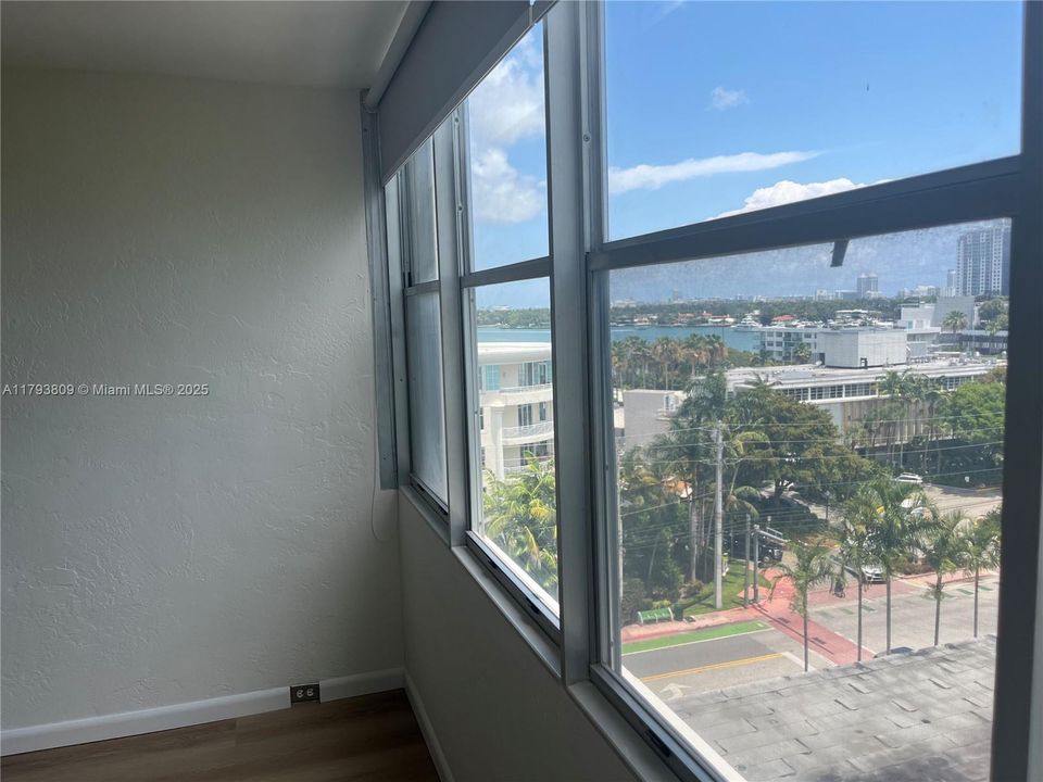 На продажу: $340,000 (0 спален, 1 ванн, 544 Квадратных фут)