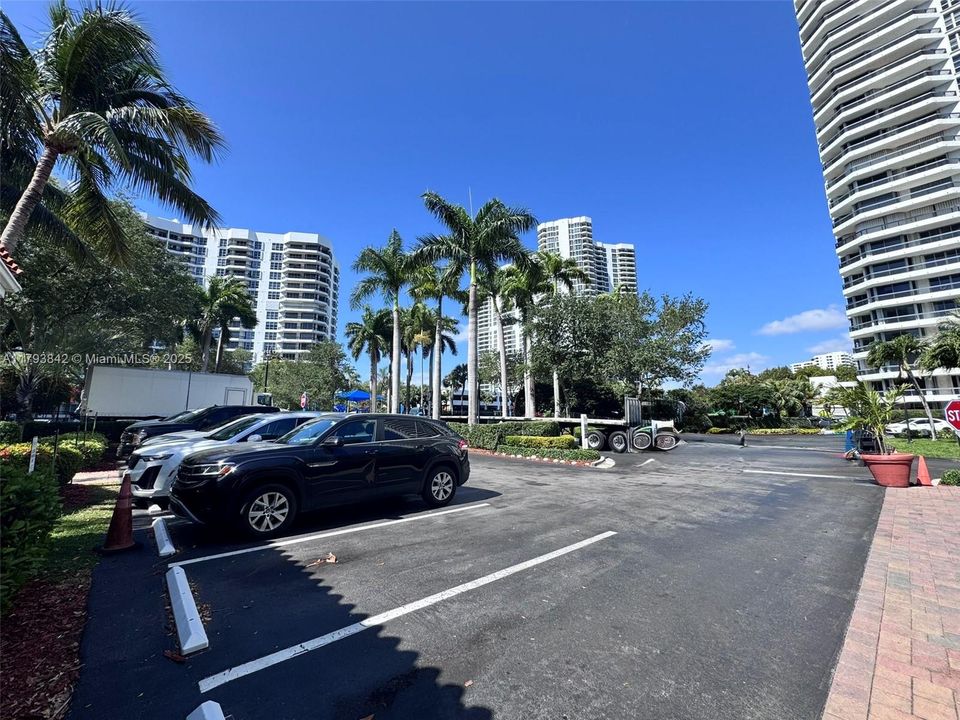 待售: $475,000 (没有数据)