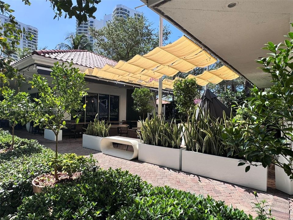 待售: $475,000 (没有数据)