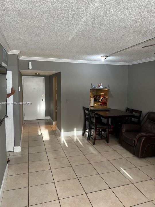 En Venta: $179,000 (2 camas, 2 baños, 830 Pies cuadrados)