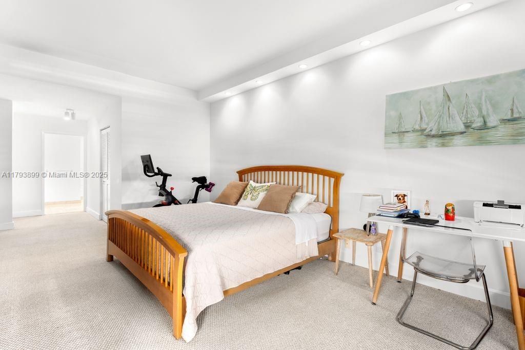 Vendido Recientemente: $1,295,000 (2 camas, 2 baños, 1532 Pies cuadrados)