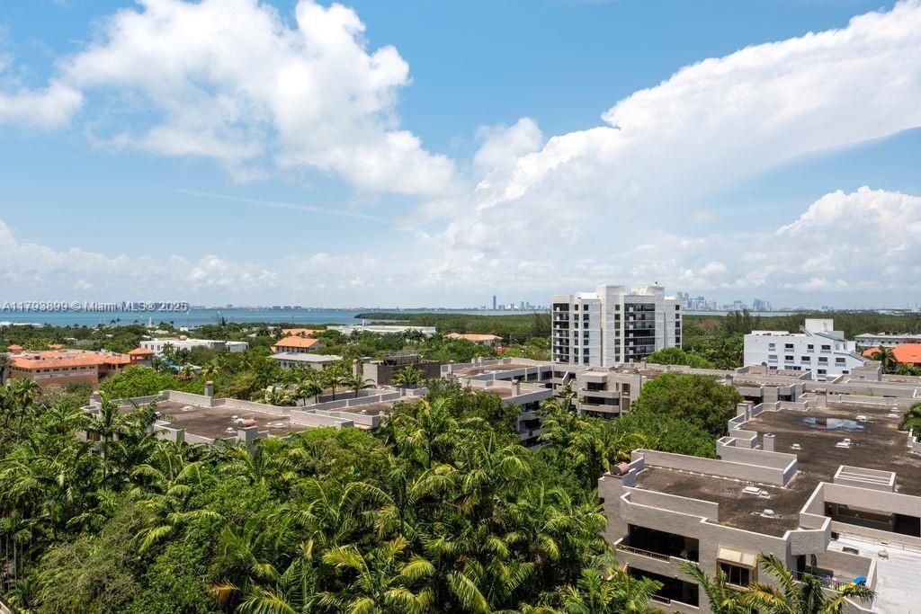 Vendido Recientemente: $1,295,000 (2 camas, 2 baños, 1532 Pies cuadrados)