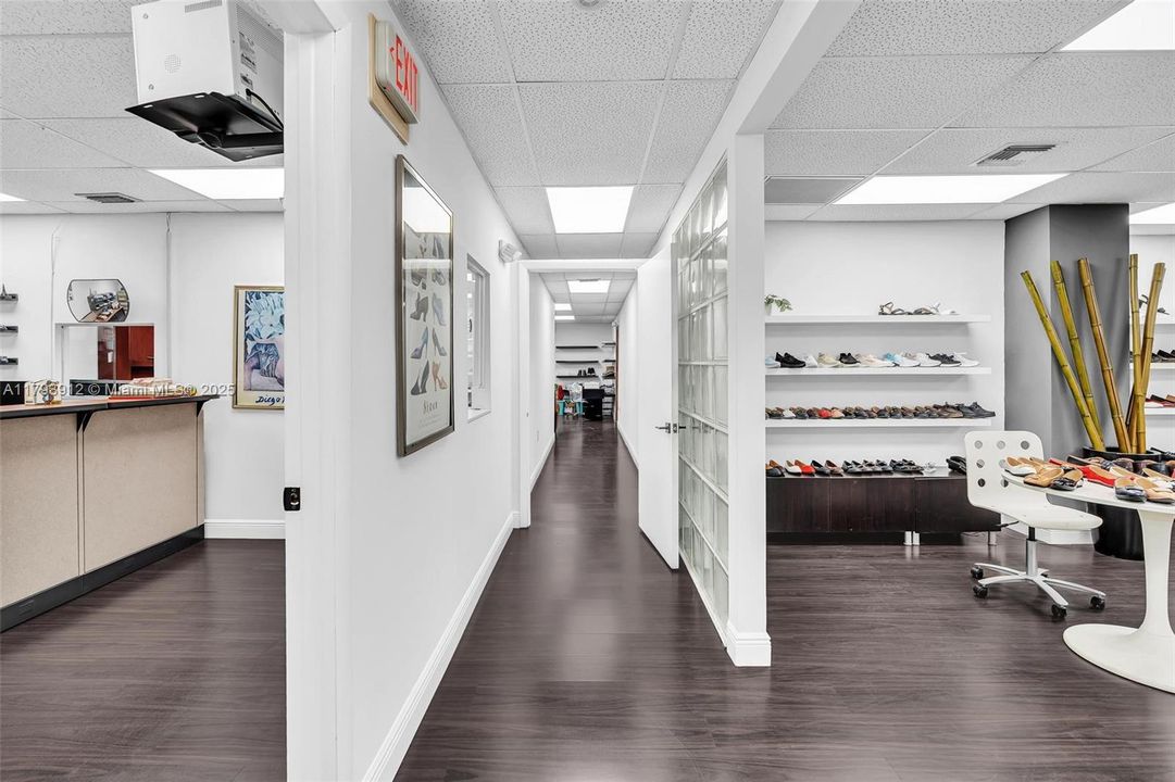 Недавно продано: $4,495,000 (0 спален, 0 ванн, 0 Квадратных фут)