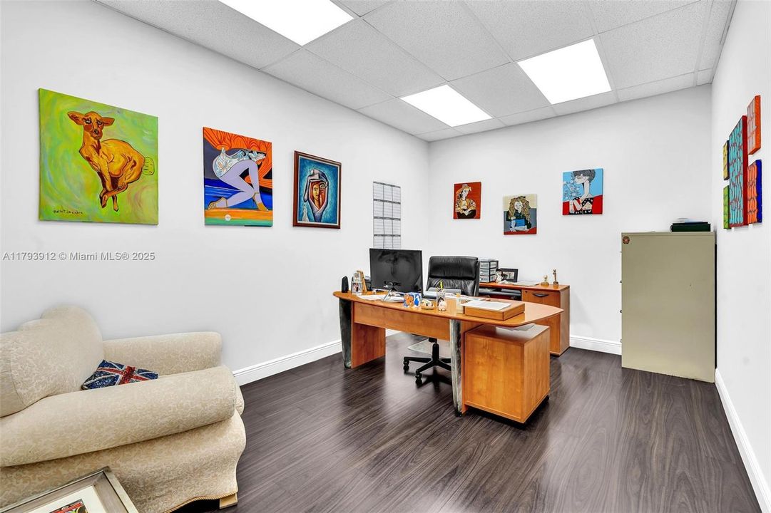 Недавно продано: $4,495,000 (0 спален, 0 ванн, 0 Квадратных фут)