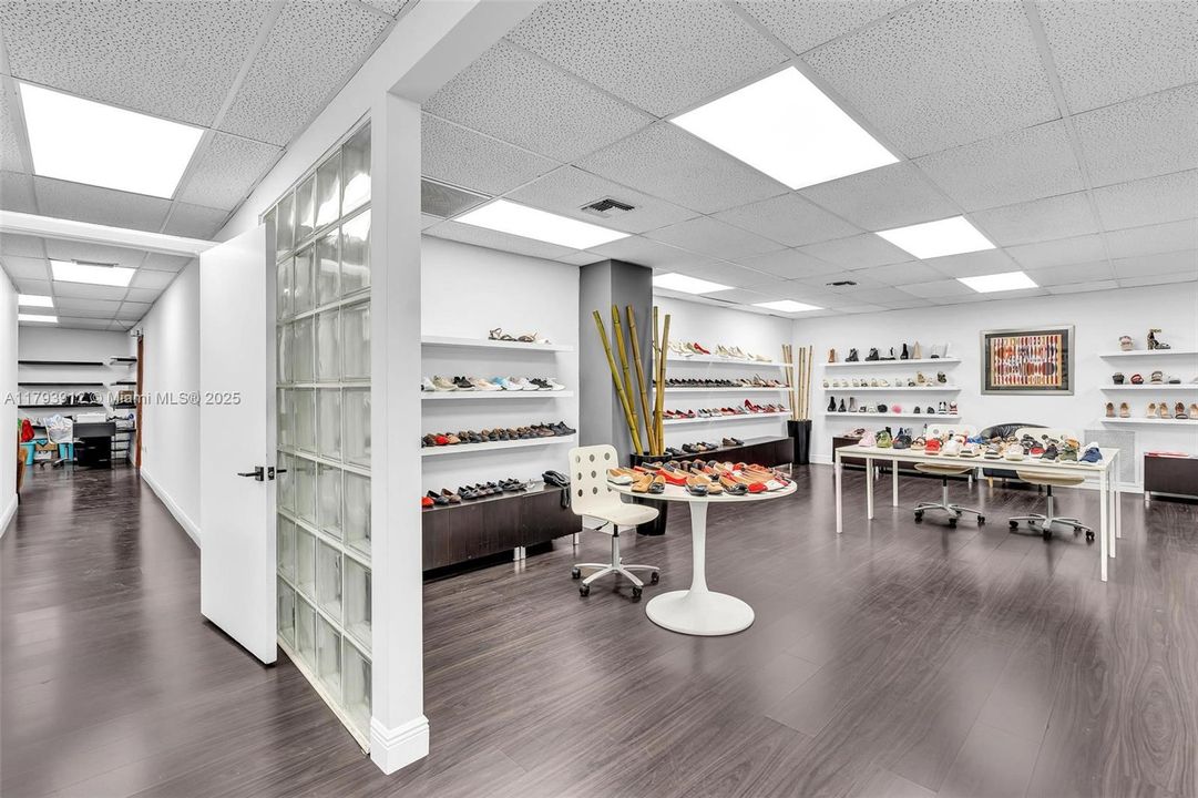 Недавно продано: $4,495,000 (0 спален, 0 ванн, 0 Квадратных фут)