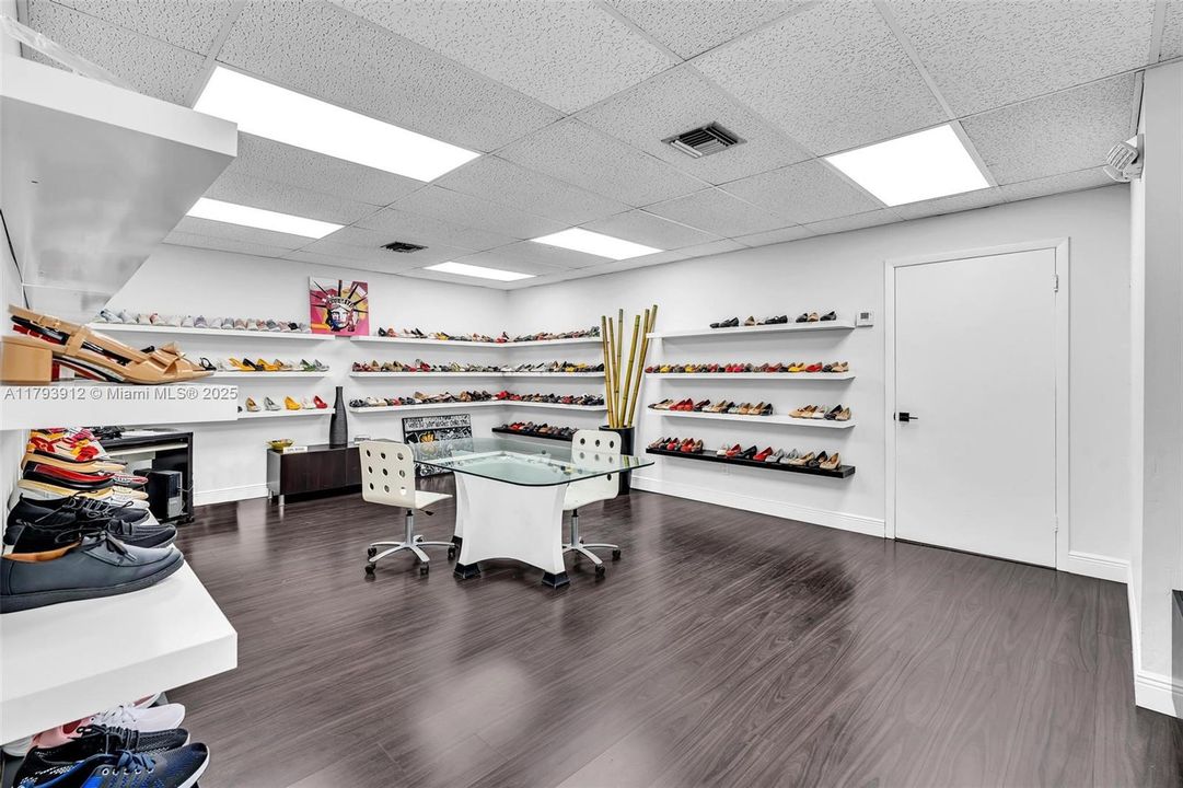 Недавно продано: $4,495,000 (0 спален, 0 ванн, 0 Квадратных фут)