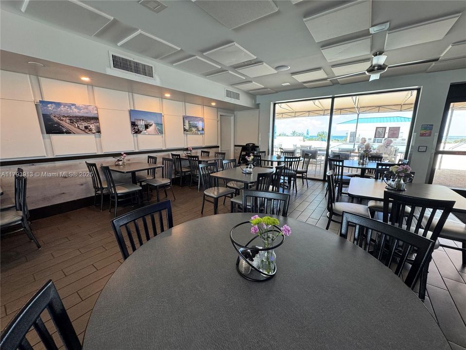 Restaurant on pool deck